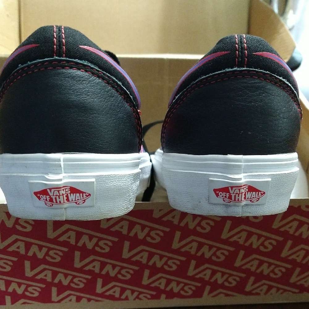 Vans Low-Top Sneakers in Black with Red and Purple Accents - Picture 8 of 12